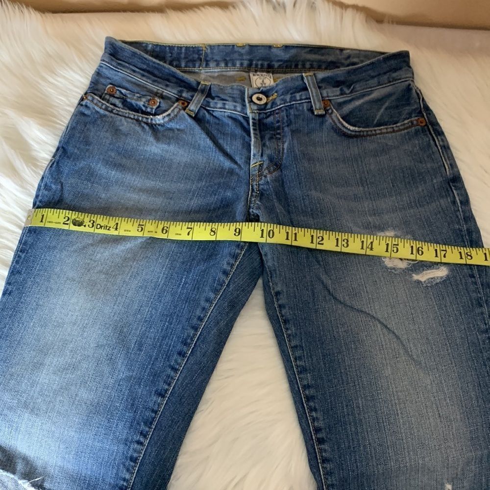 Lucky Brand Distressed Sweet Dream Cuffed Crop Size 4/27 - Picture 12 of 16